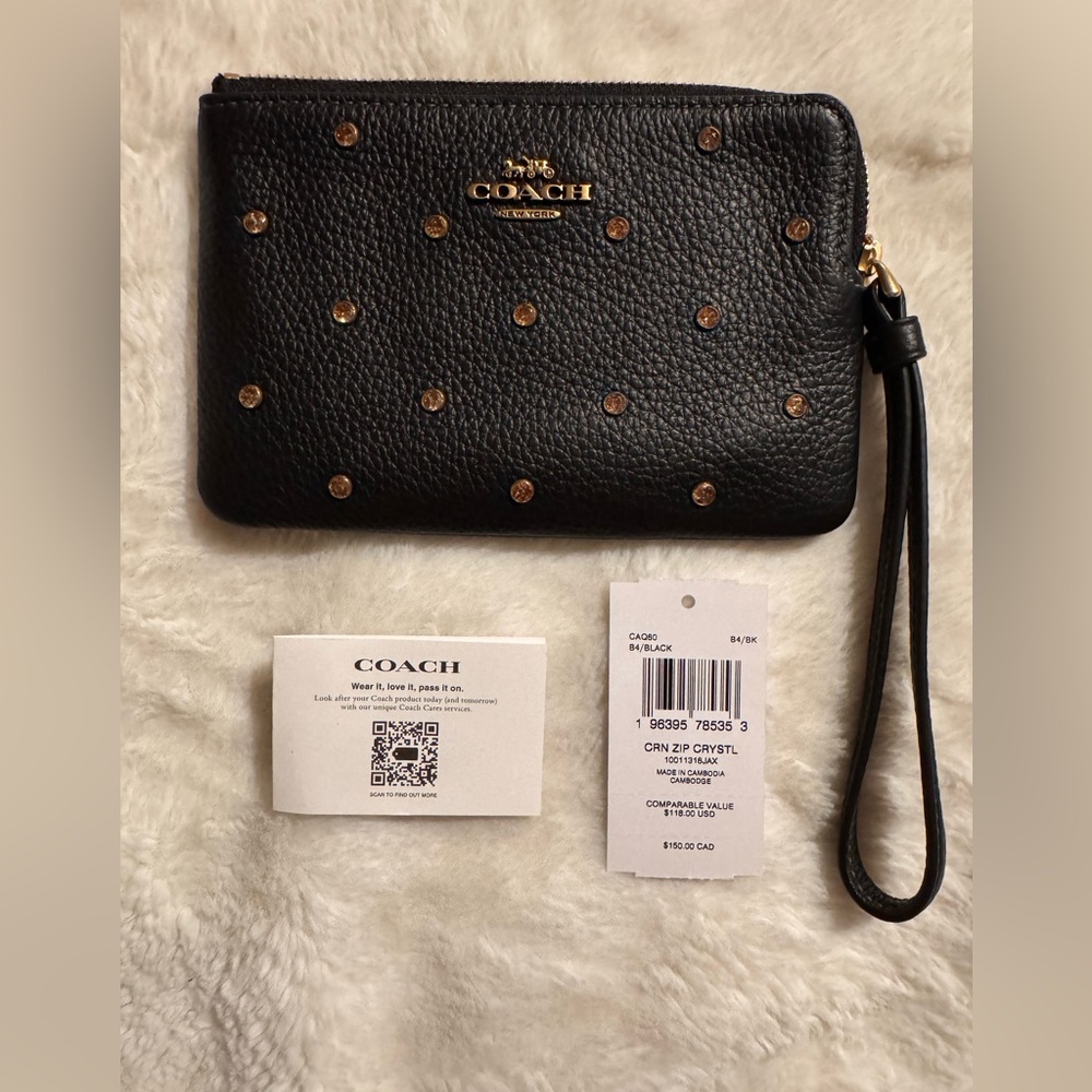 Coach Corner Zip Wristlet in Black Leather With Crystal - Picture 3 of 4
